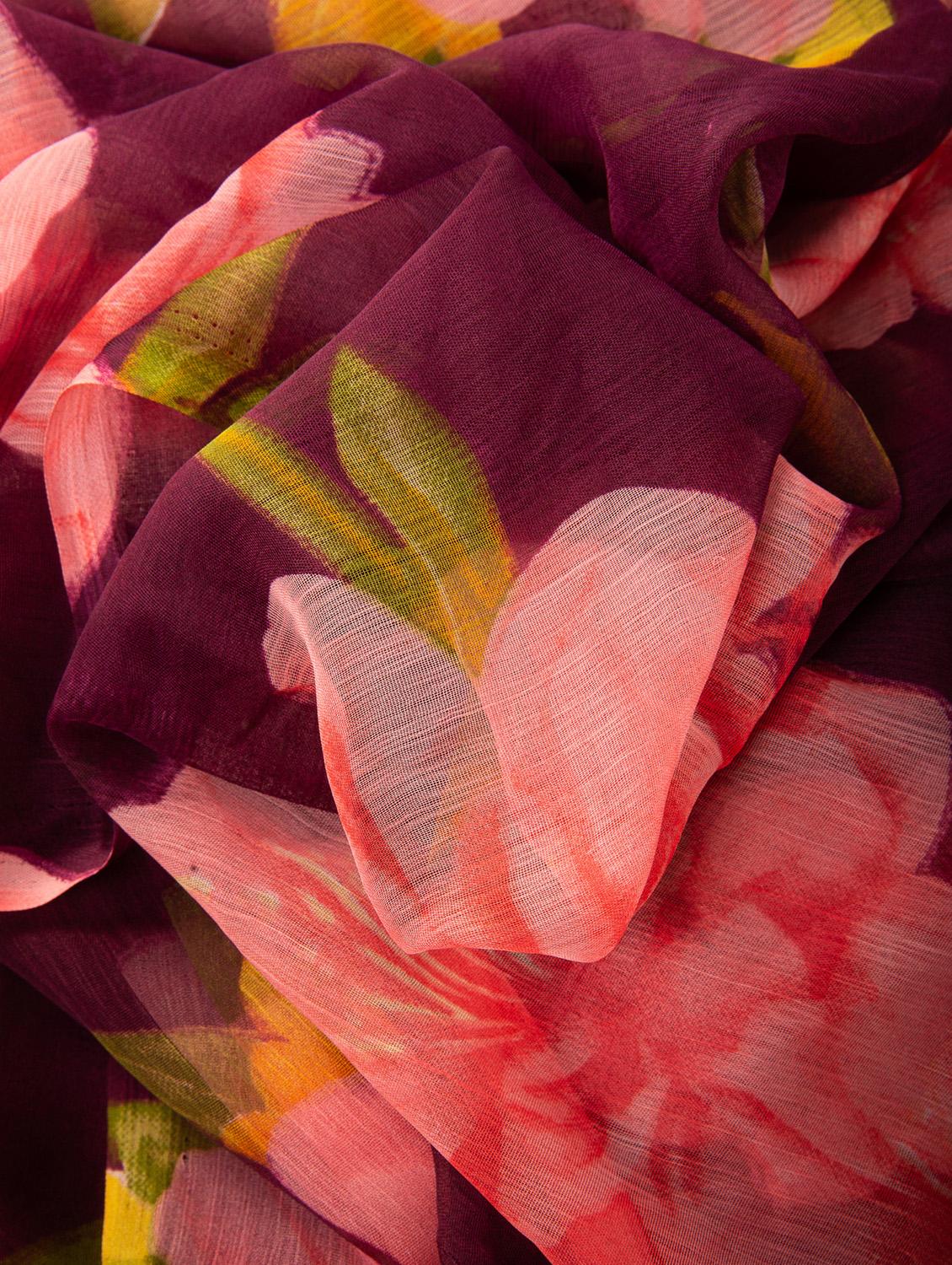 women floral printed saree - 22042420 - Standard Image - 5