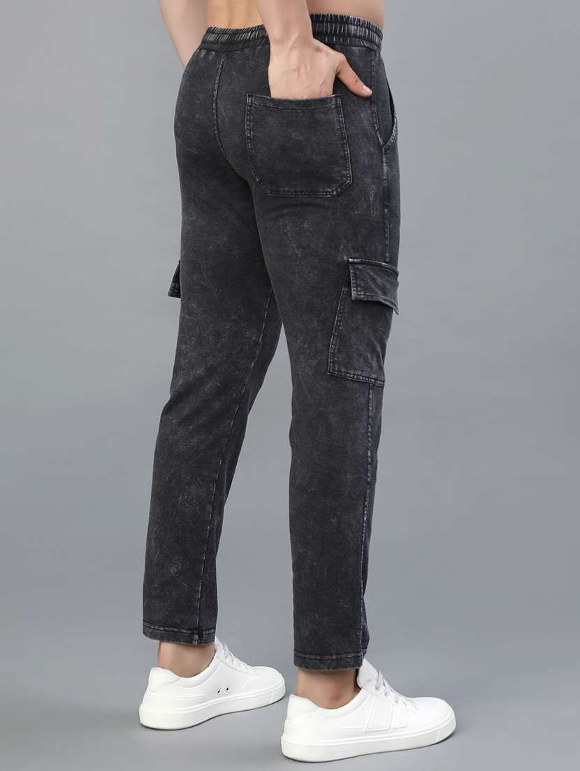 men solid mid rise regular fit cargo - 22042609 -  Standard Image - 3