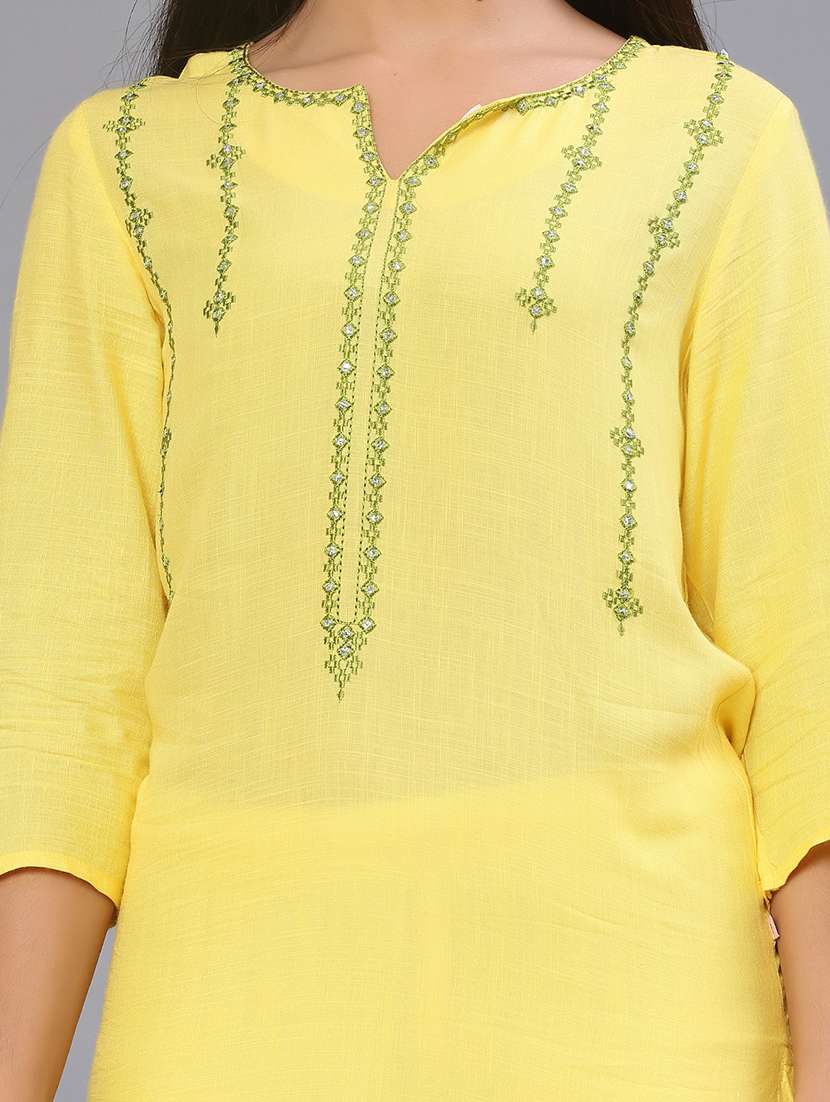 women embroidered three quarter sleeve straight kurti - 22042624 -  Standard Image - 5