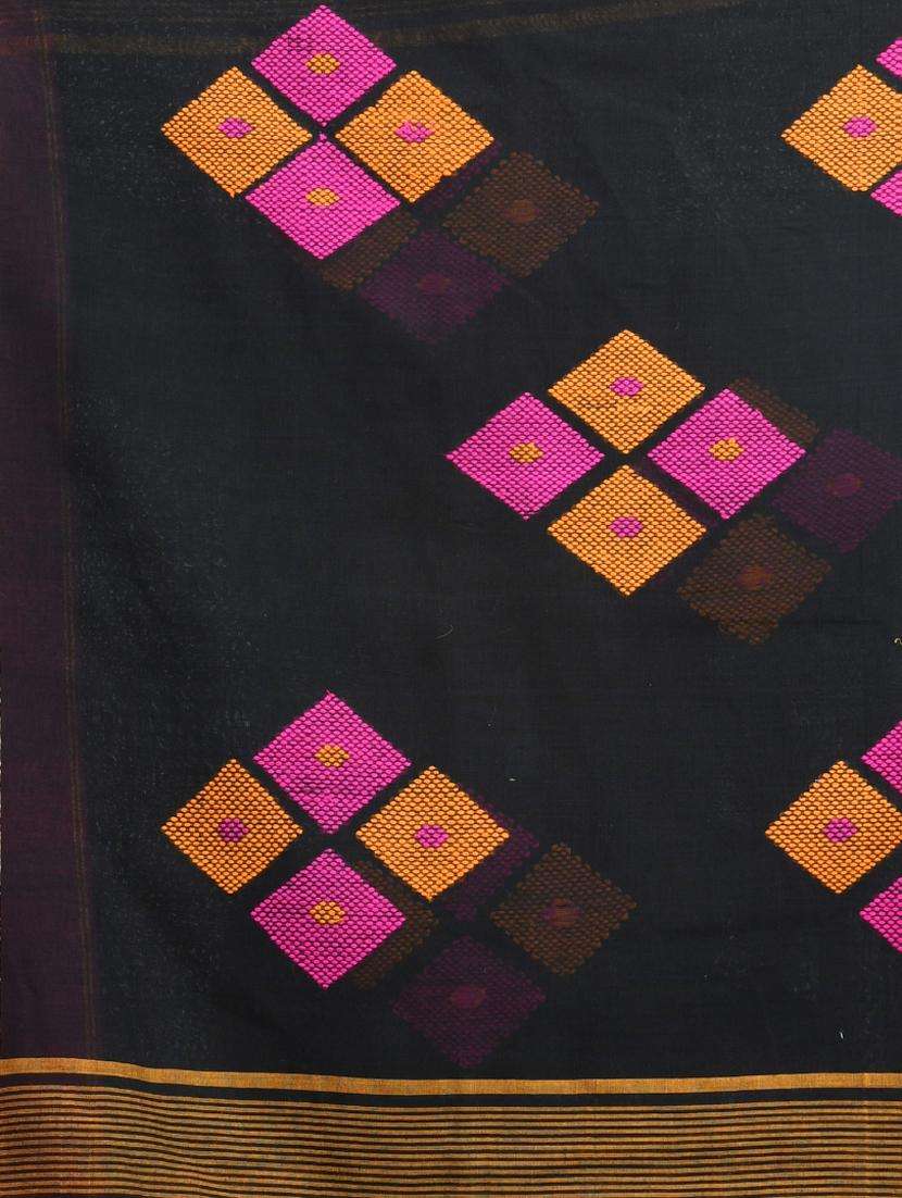 women self design handloom saree with blouse - 22042692 - Standard Image - 3