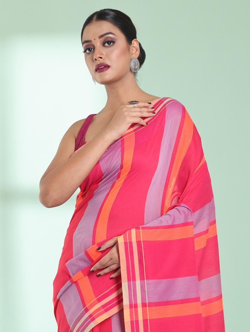 women striped handloom saree with blouse - 22042743 - Standard Image - 3