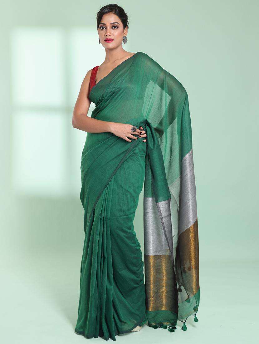 women solid handloom saree with blouse