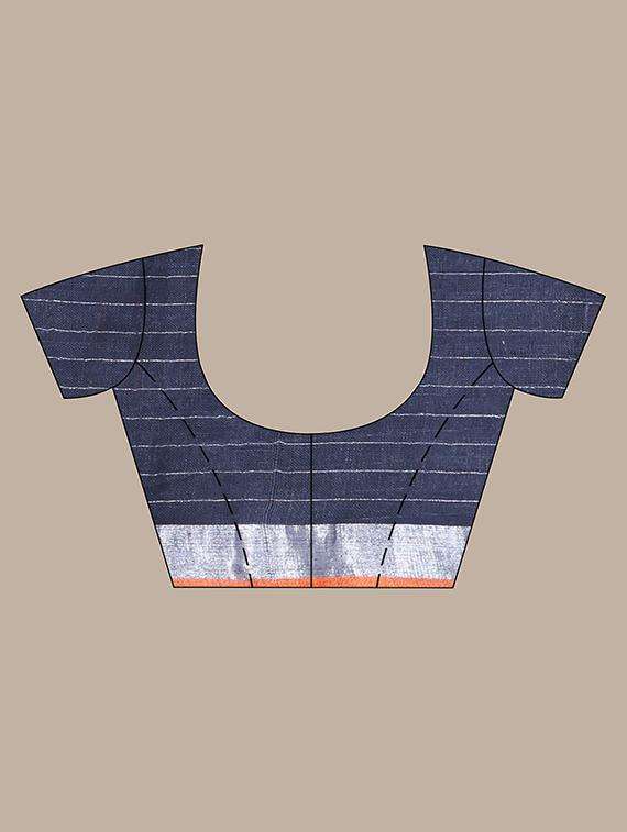 women checkered handloom saree with blouse - 22042890 -  Standard Image - 3