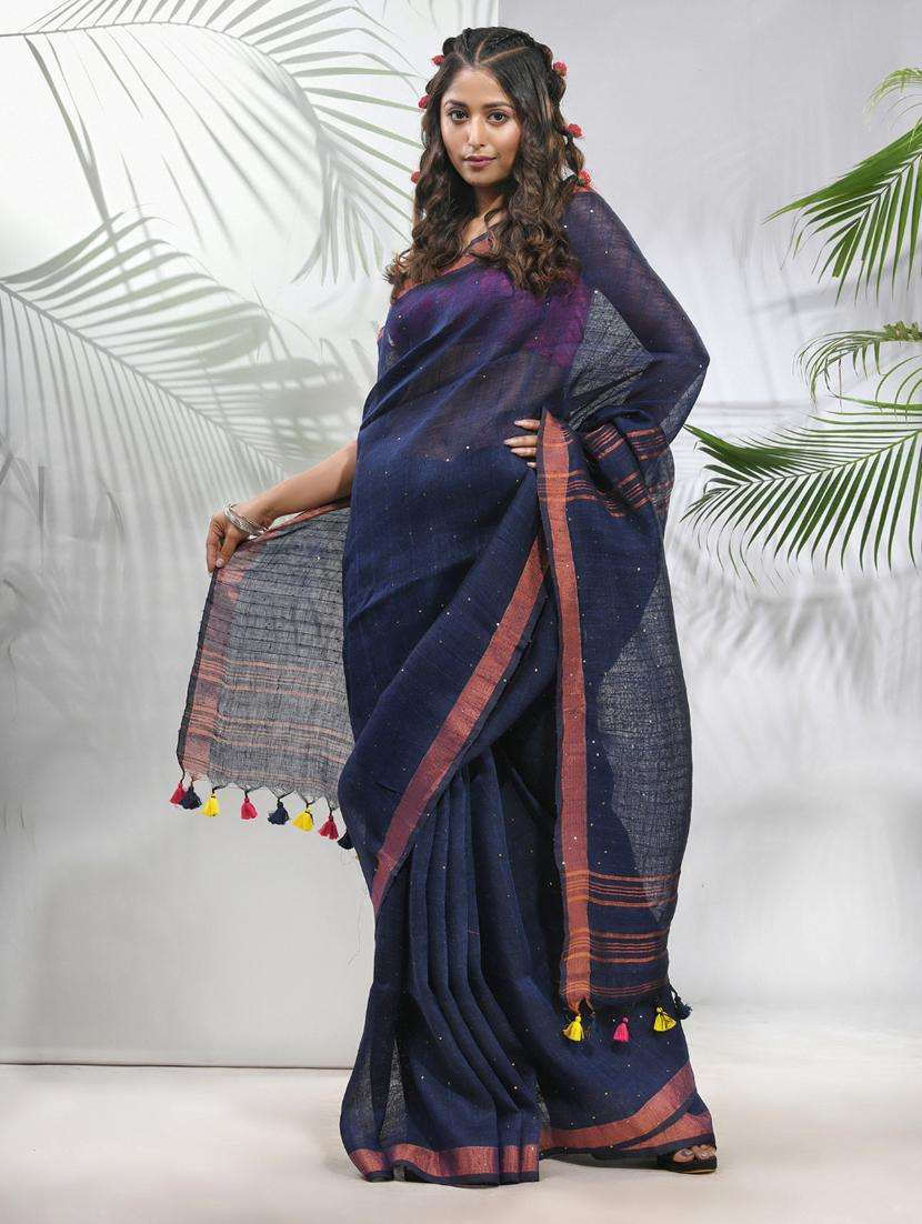 women self design handloom saree with blouse - 22042933 -  Zoom Image - 0