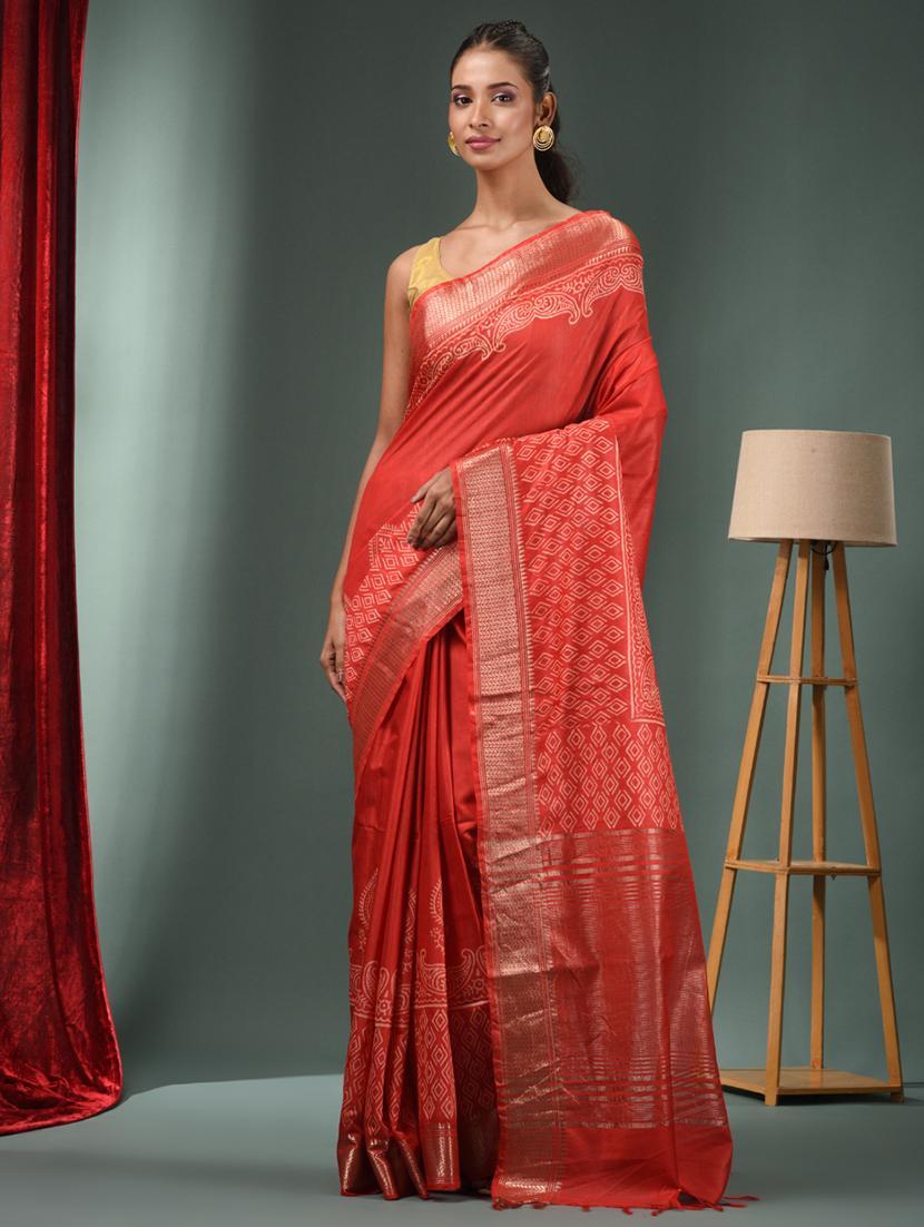women printed bordered saree with blouse - 22043113 - Zoom Image - 0