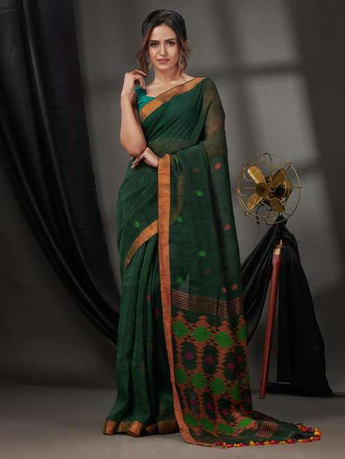 women self design handloom saree with blouse - 22043169 - Standard Image - 0