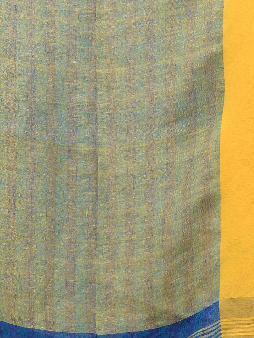 women striped handloom saree with blouse - 22043205 -  Standard Image - 3