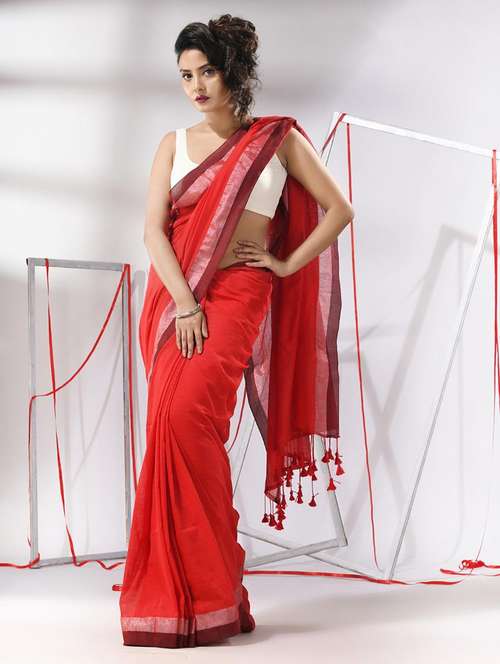 women red handloom saree with blouse - 22043274 - Standard Image - 0