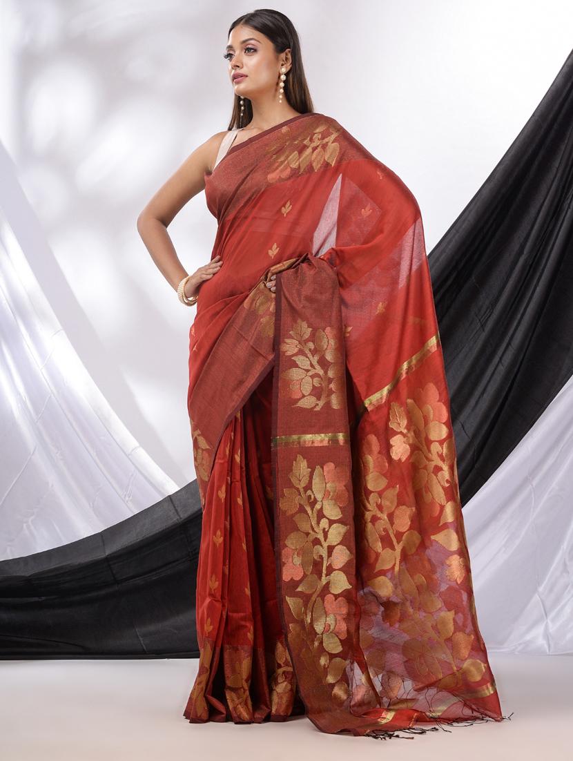 women self design handloom saree with blouse - 22043362 - Standard Image - 3