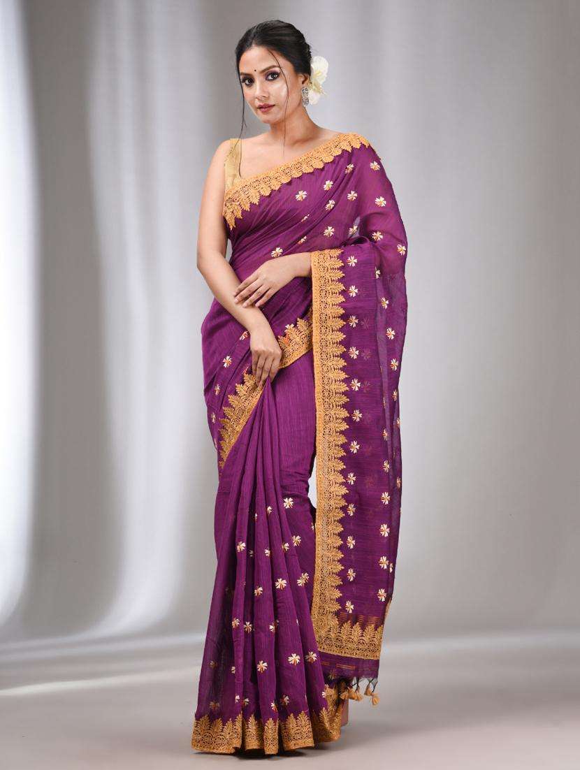women solid with work bordered saree with blouse