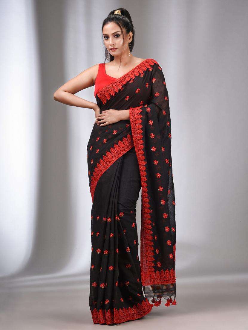 women solid with work bordered saree with blouse