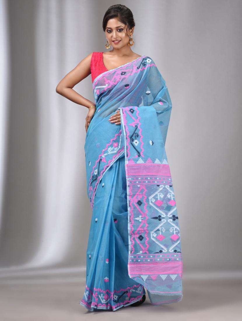 women self design handloom saree with blouse