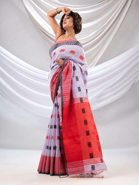 women self design handloom saree with blouse - 22043586 -  Standard Image - 3