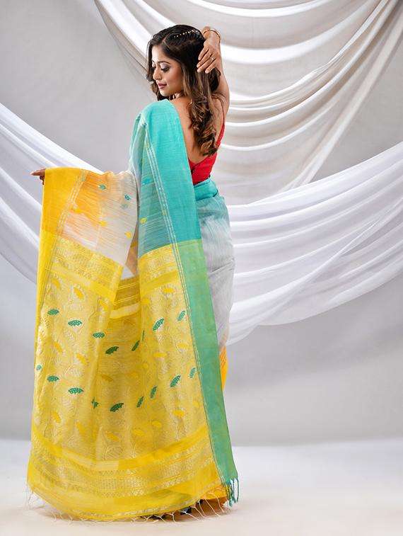 women self design handloom saree with blouse - 22043594 -  Standard Image - 3