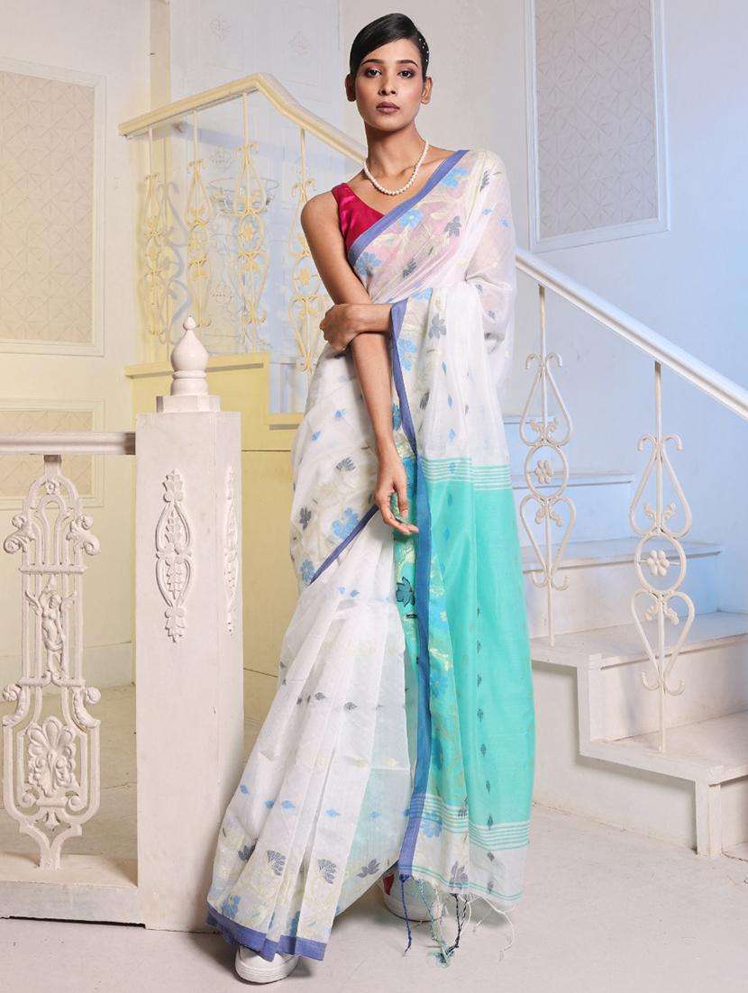women self design handloom saree with blouse