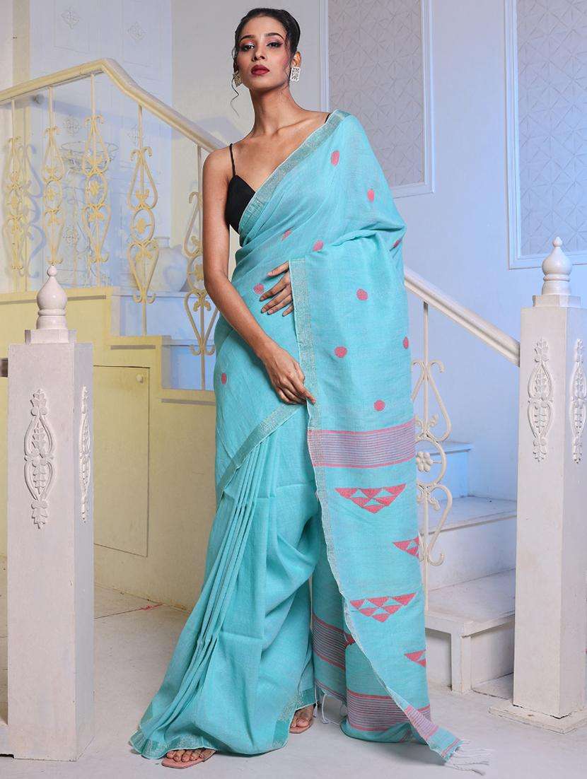 women self design handloom saree with blouse