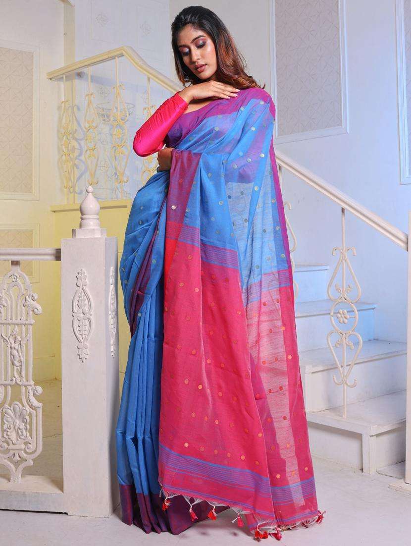 women self design handloom saree with blouse