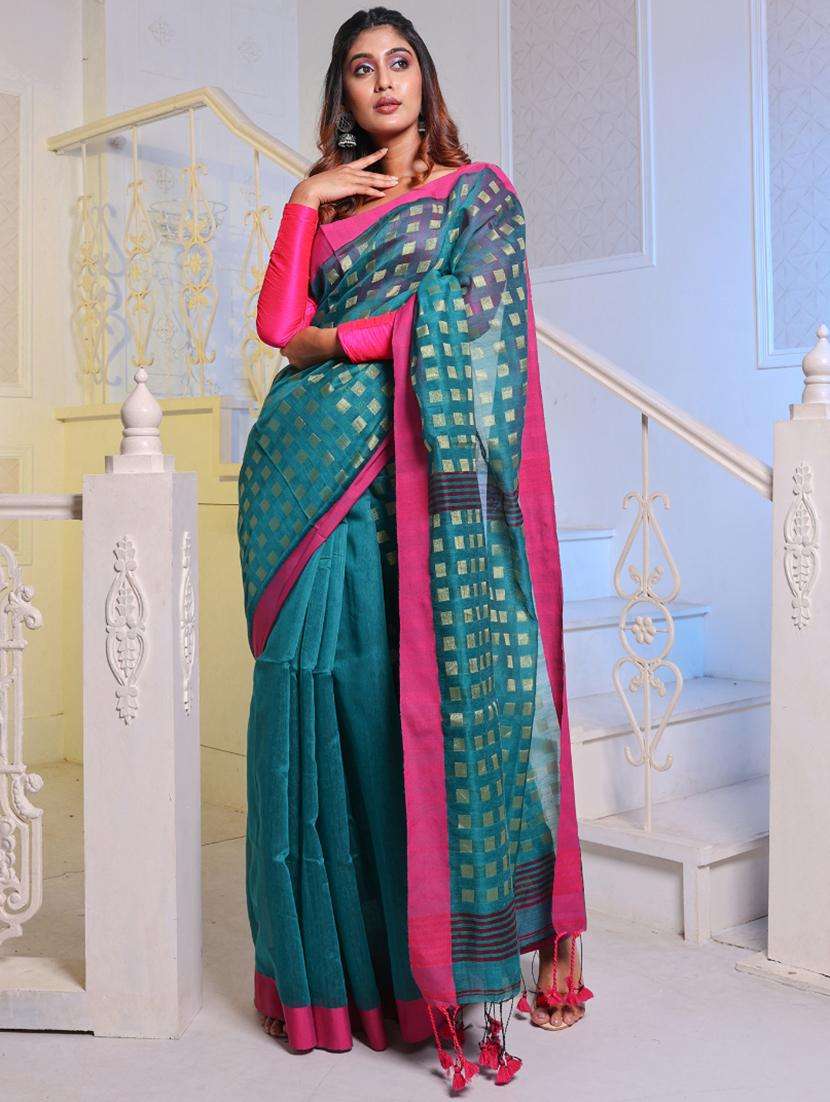women self design handloom saree with blouse