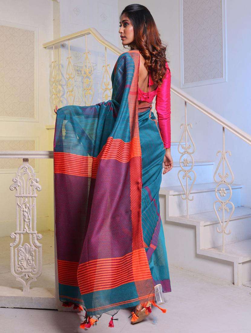 women self design handloom saree with blouse - 22043645 -  Standard Image - 3