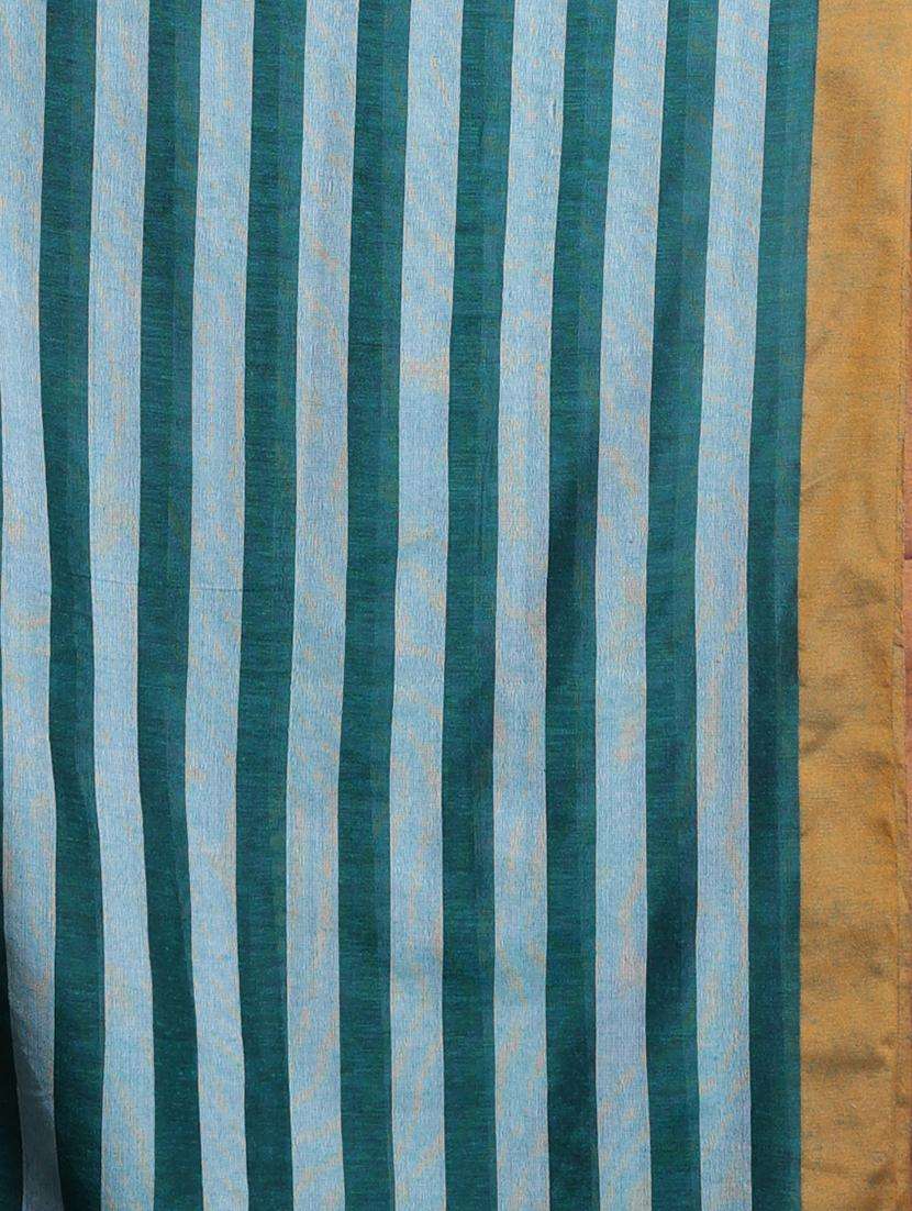 women striped handloom saree with blouse - 22043649 -  Standard Image - 3