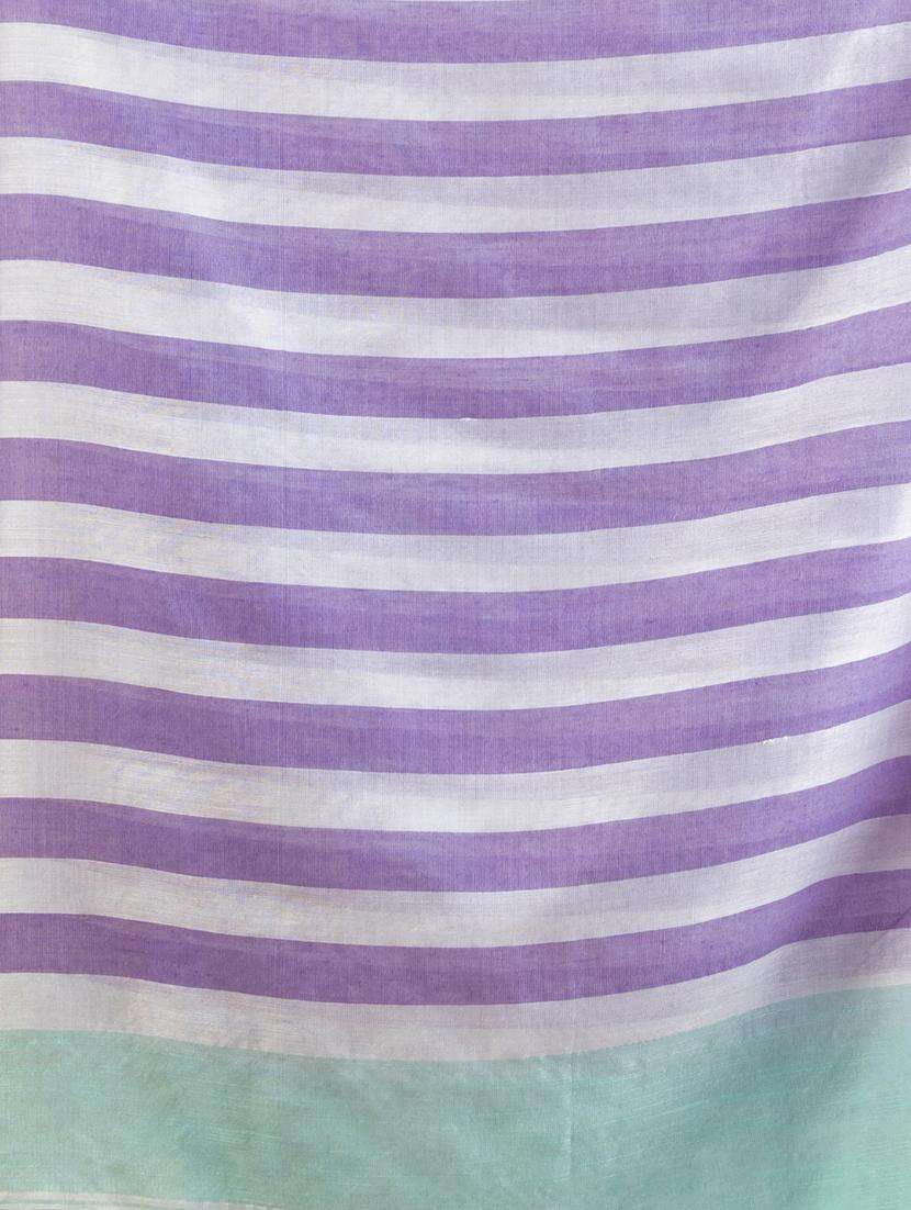 women striped handloom saree with blouse - 22043719 -  Standard Image - 3