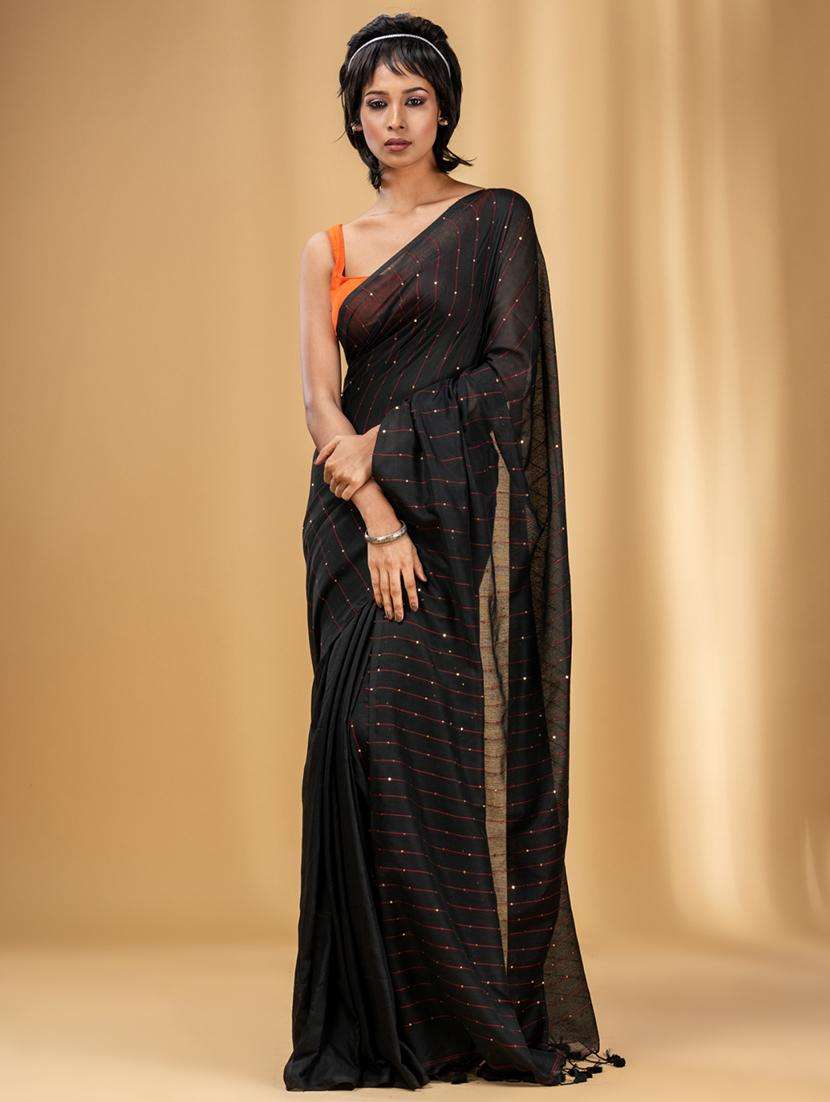 women solid with work handloom saree with blouse - 22043761 -  Zoom Image - 0