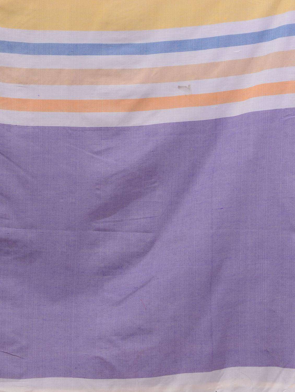 women striped handloom saree with blouse - 22043794 - Standard Image - 3