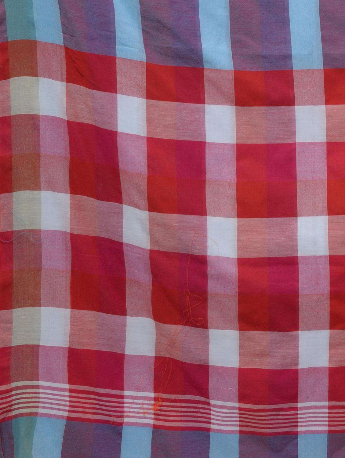 women striped handloom saree with blouse - 22043806 -  Standard Image - 3