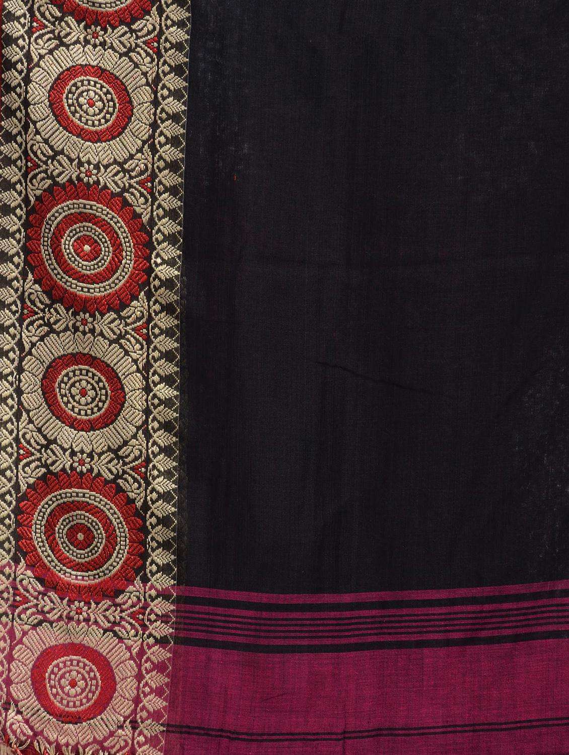 women solid with bordered saree with blouse - 22043912 -  Standard Image - 3