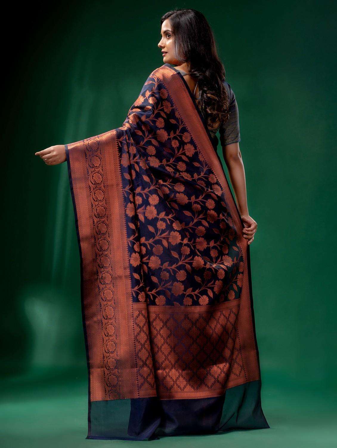 women self design banarasi saree with blouse - 22043930 -  Standard Image - 3