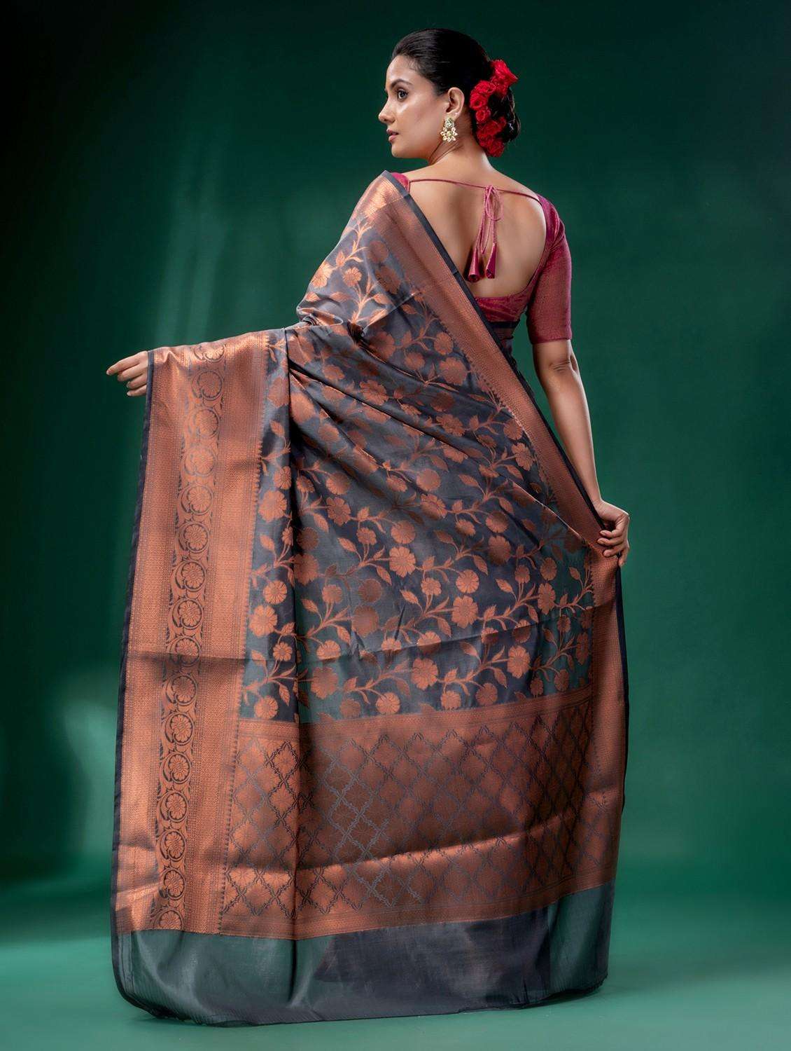 women self design banarasi saree with blouse - 22043931 -  Standard Image - 3