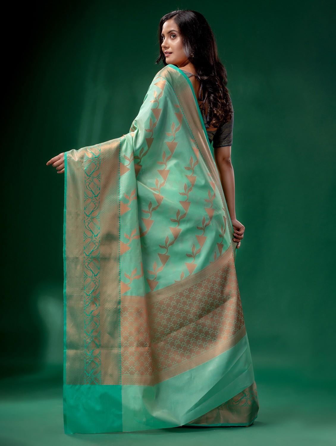 women self design banarasi saree with blouse - 22043936 - Standard Image - 3