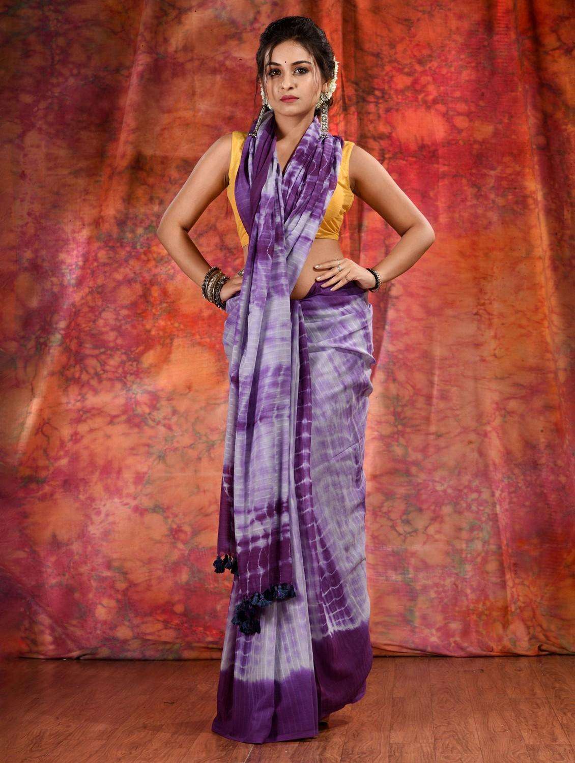 women shibori printed saree with blouse