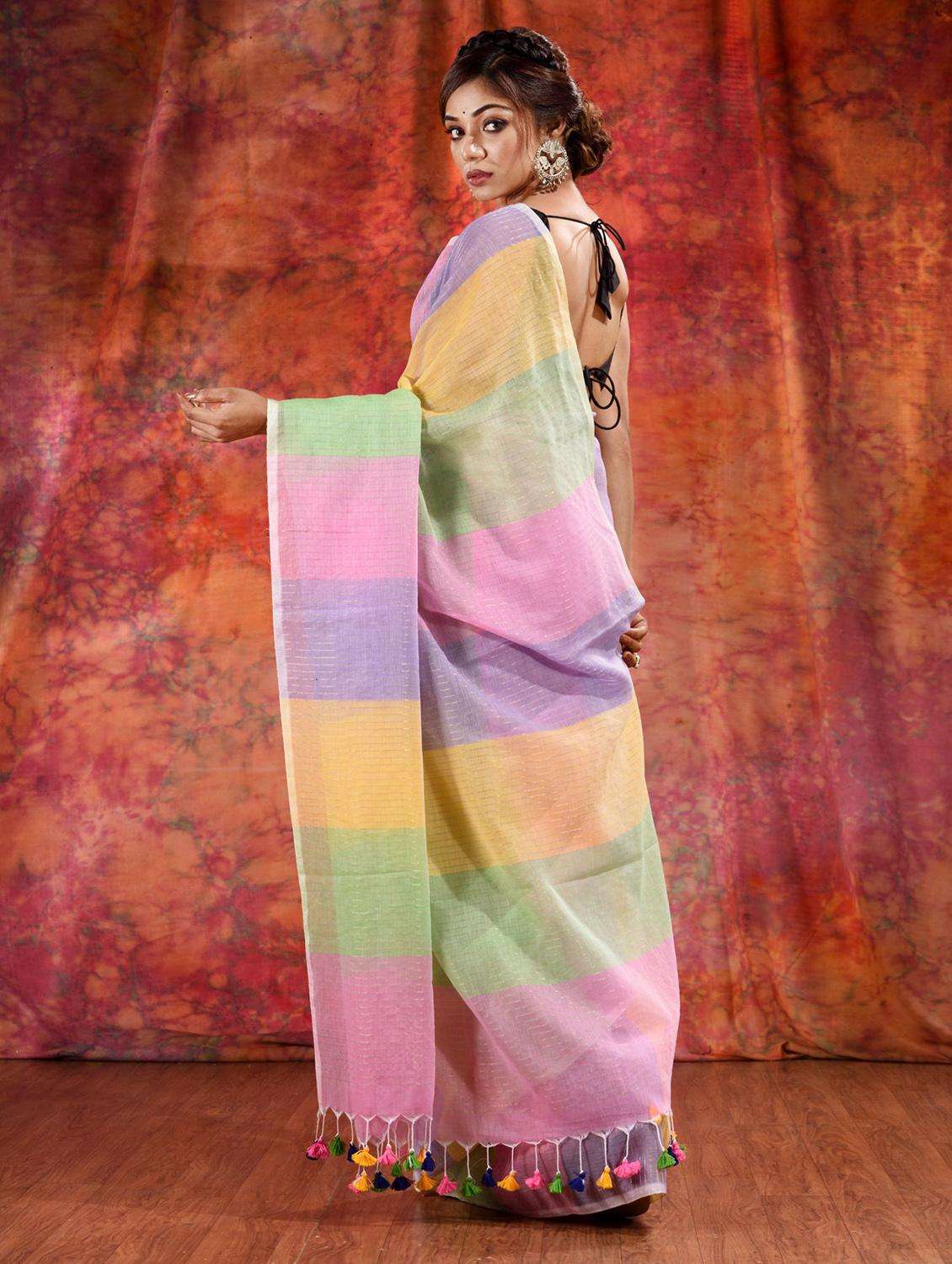 women color block handloom saree with blouse - 22044012 -  Standard Image - 3