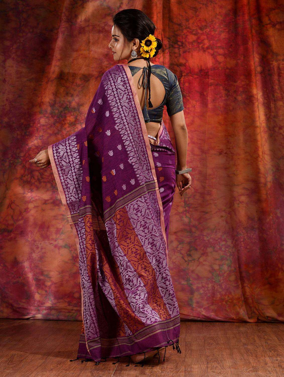 women self design handloom saree with blouse - 22044020 -  Standard Image - 3