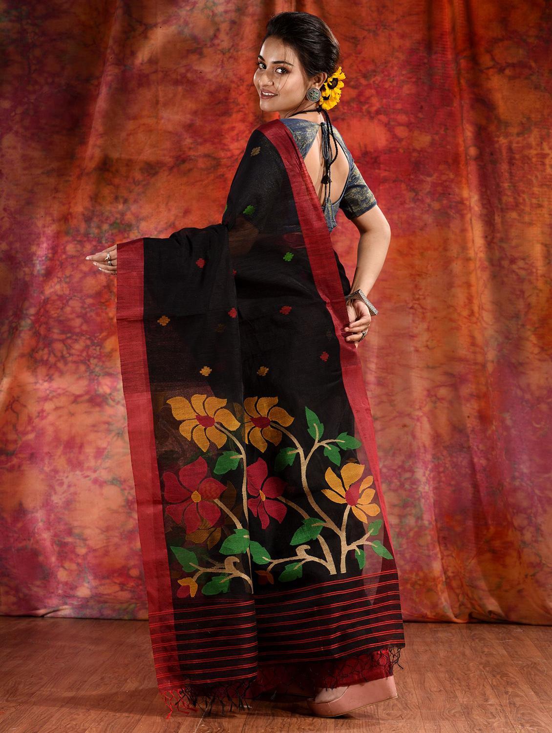 women self design handloom saree with blouse - 22044025 - Standard Image - 3