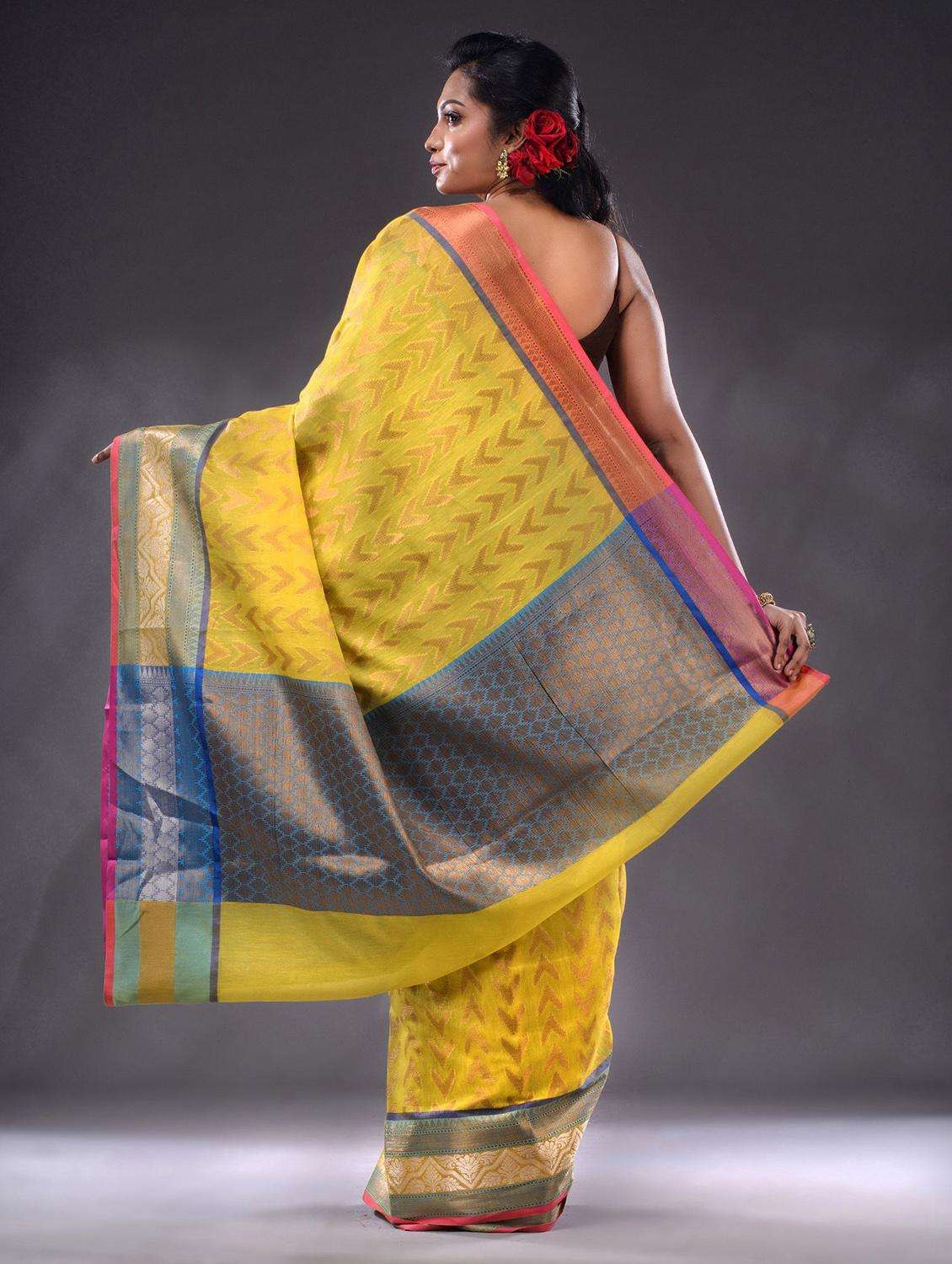 women self design southern silk saree with blouse - 22044037 - Standard Image - 3
