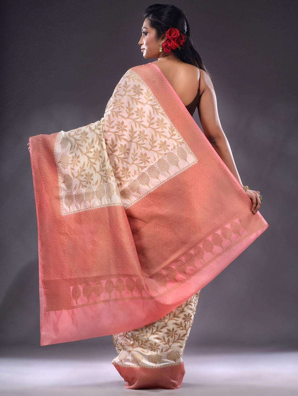 women self design bordered saree with blouse - 22044048 - Standard Image - 3