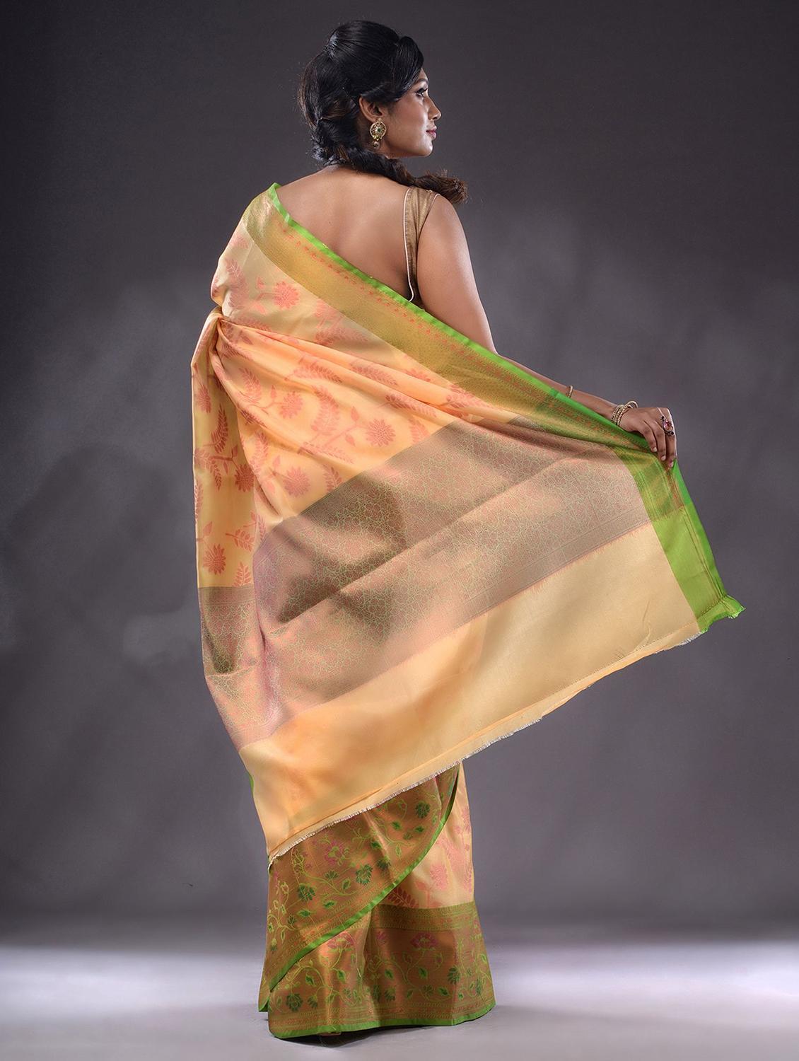 women self design bordered saree with blouse - 22044065 - Standard Image - 3
