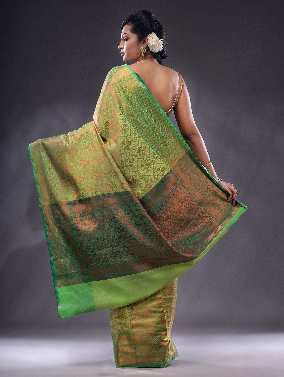 women self design banarasi saree with blouse - 22044085 -  Standard Image - 3