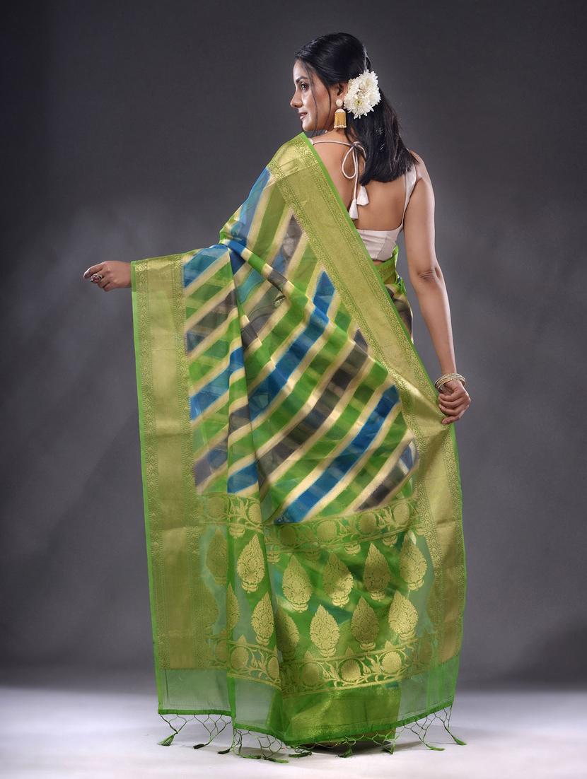 women self design bordered saree with blouse - 22044094 - Standard Image - 3