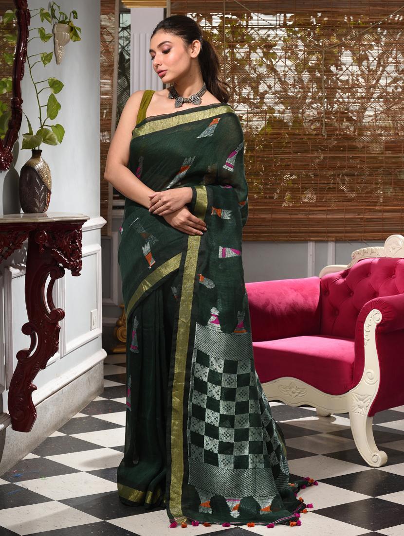 women self design handloom saree with blouse - 22044106 - Standard Image - 3