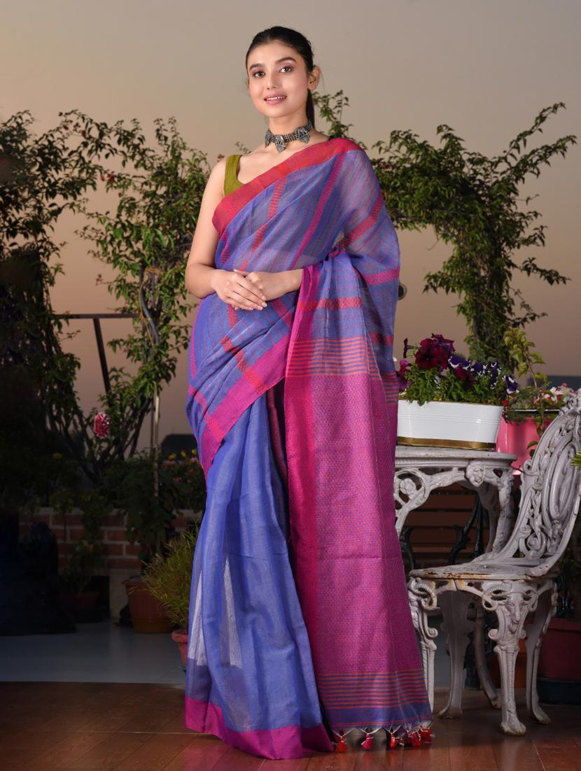women self design handloom saree with blouse - 22044123 - Zoom Image - 0