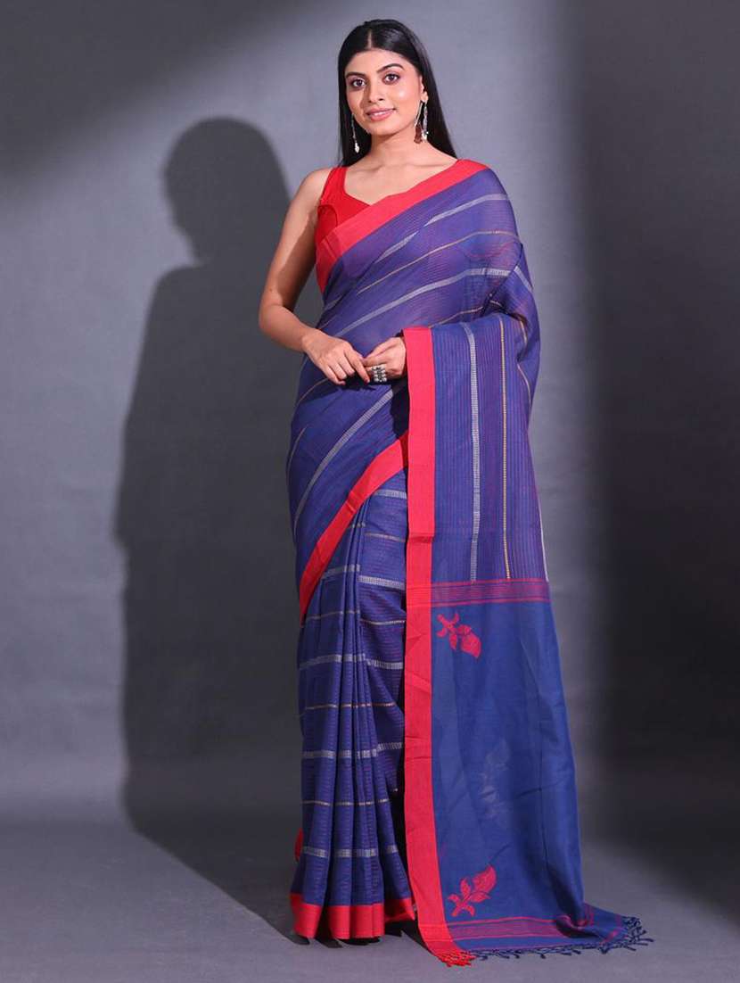 women striped handloom saree with blouse - 22045665 - Zoom Image - 0