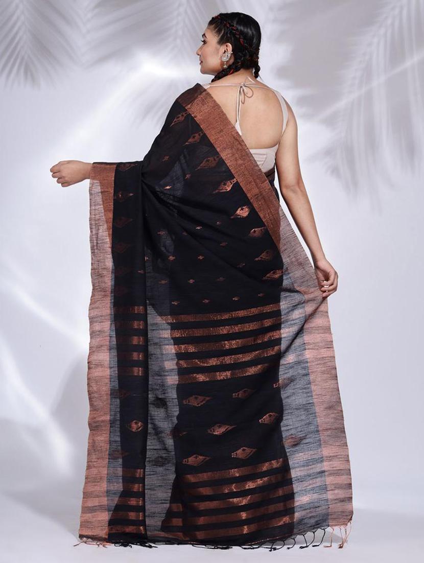 women self design handloom saree with blouse - 22045686 - Standard Image - 3