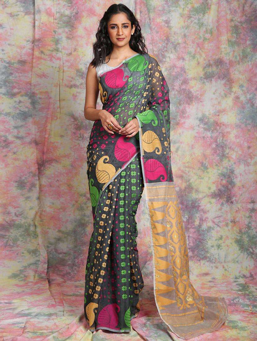 women self design jamdani saree