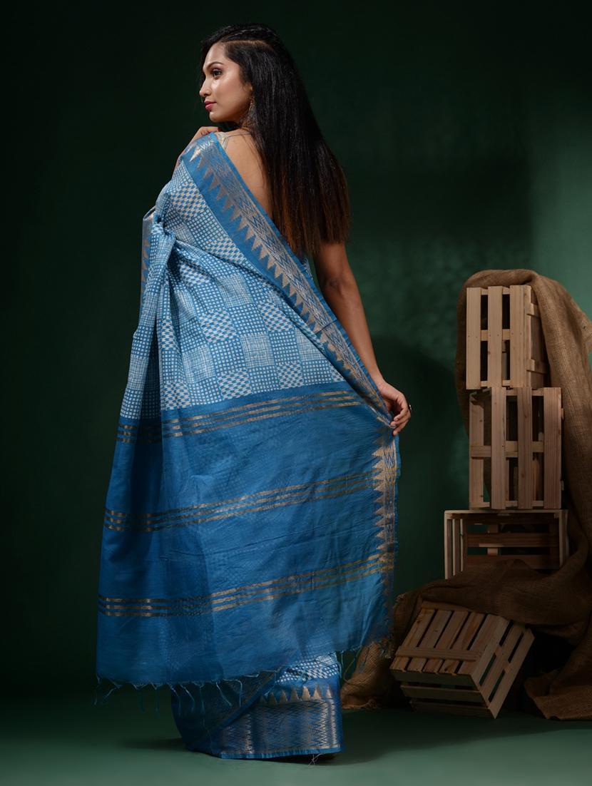women printed bordered saree with blouse - 22045795 - Standard Image - 3