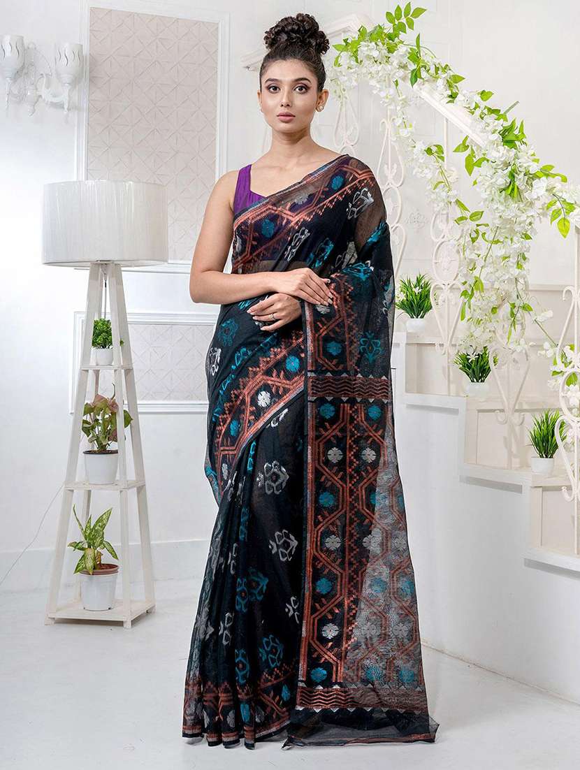 women self design jamdani saree with blouse