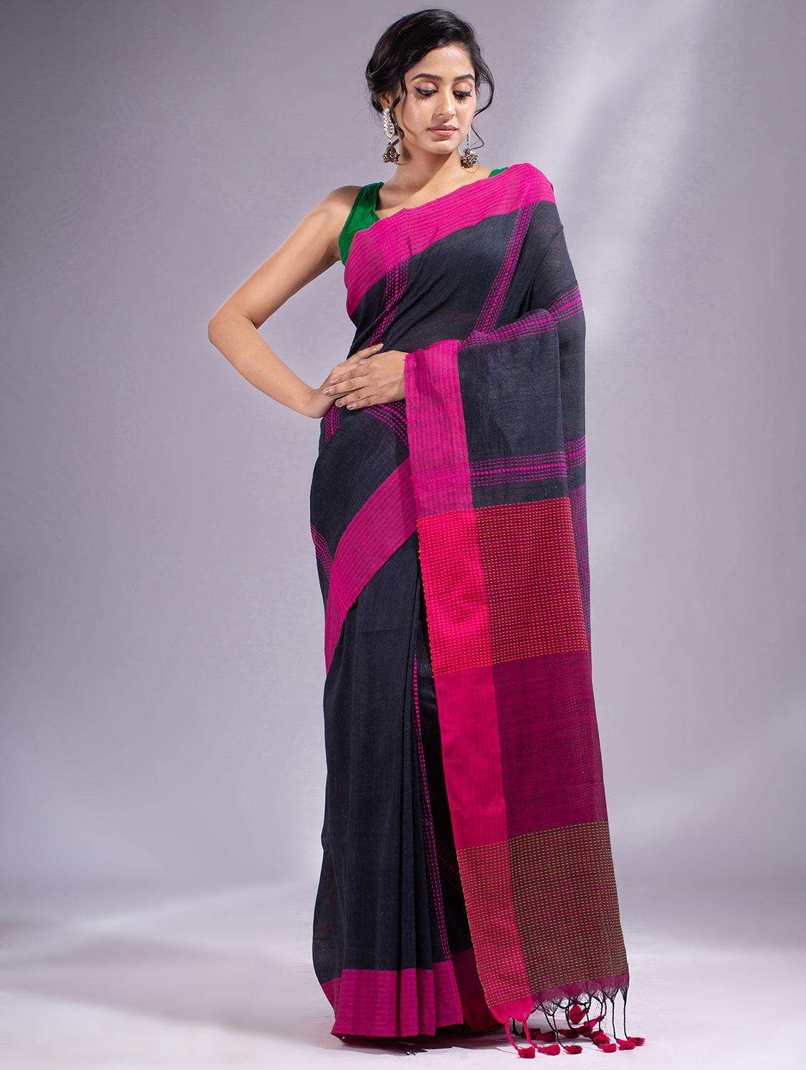 women self design handloom saree with blouse