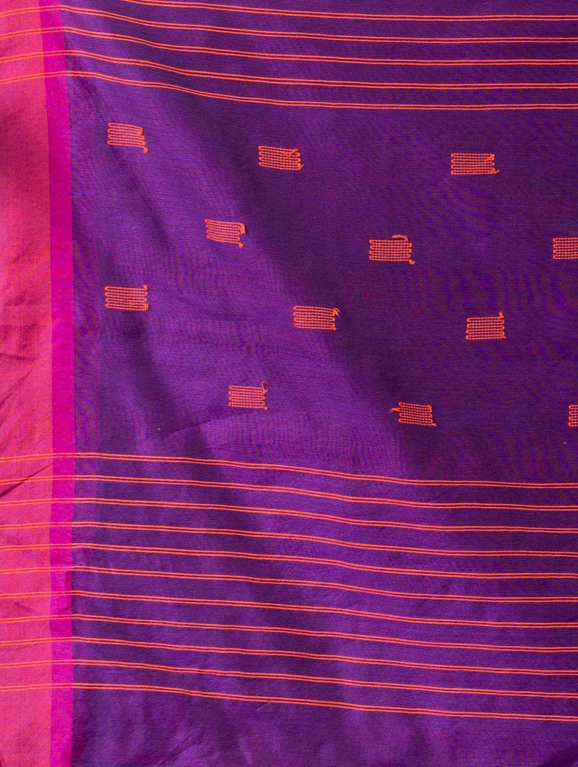 women self design handloom saree with blouse - 22045876 -  Standard Image - 3